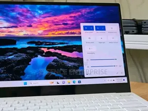 Laptop Samsung Galaxy Book4 Ultra 16GB Intel Core i5 SSD 512GB