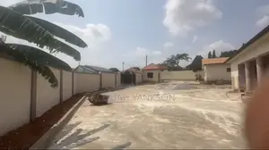 6bdrm House in Kay Properties, Kumasi Metropolitan for sale