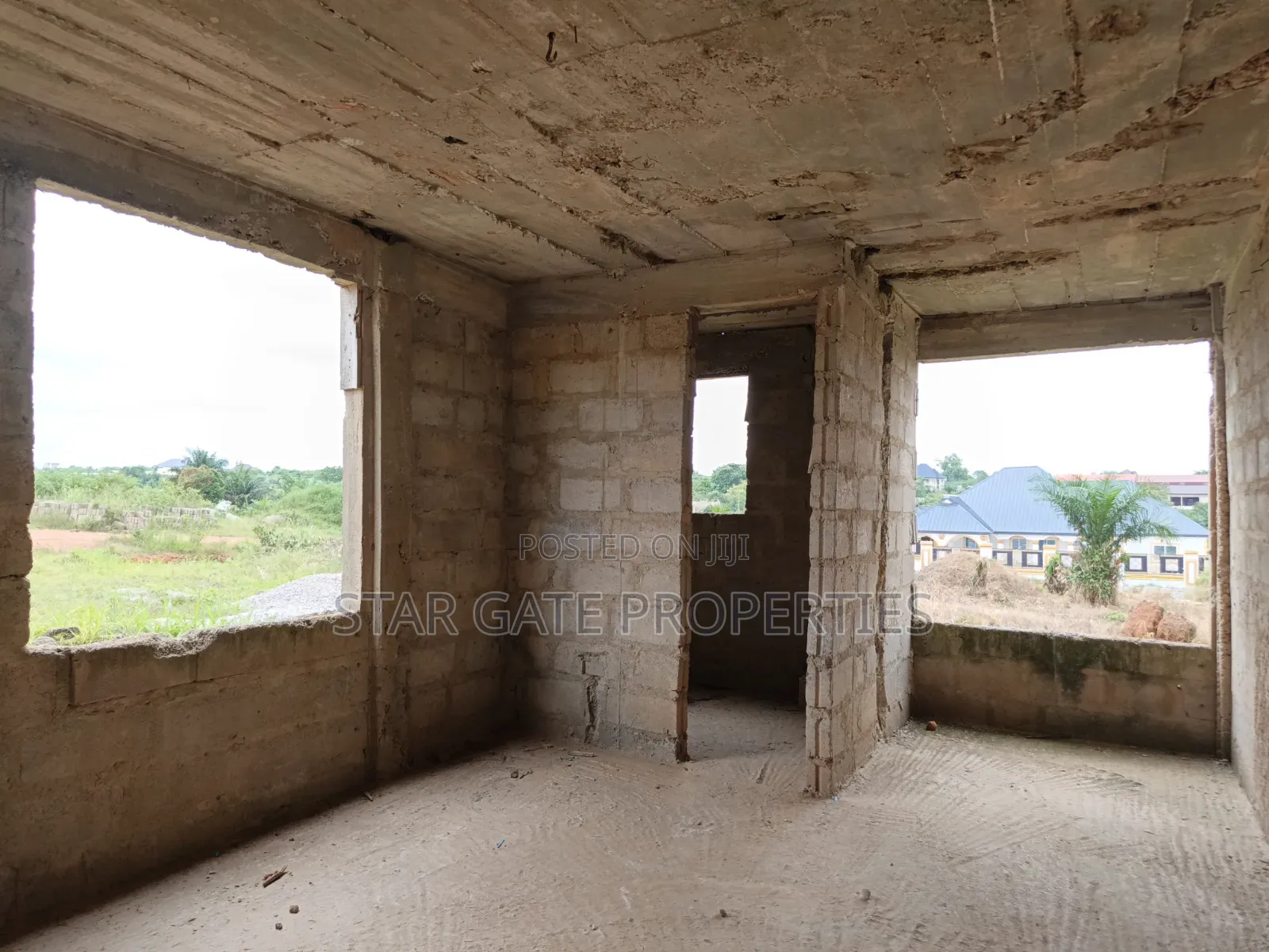 20bdrm House in 53 Bedrooms House, Kumasi Metropolitan for sale