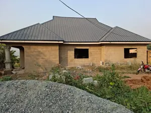 3bdrm House in Amasaman for sale