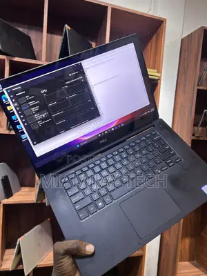 Laptop Dell XPS 15 9560 24GB Intel Core i7 SSD 512GB
