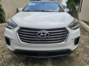 Hyundai Santa Fe Limited Ultimate AWD 2018 White