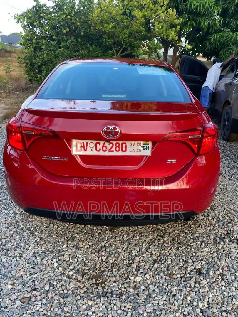 Toyota Corolla SE Special Edition 4dr Sedan (1.8L 4cyl CVT) 2017 Red