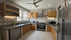 Beautiful Home With Spacious Rooms and Compound for Short Stay