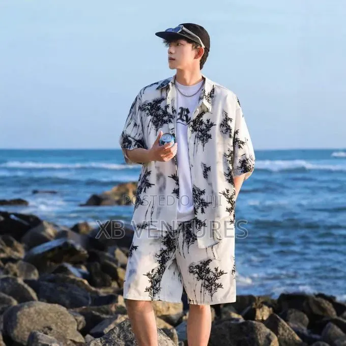Men's Short-Sleeved Suit, T-Shirt + Shorts Suit