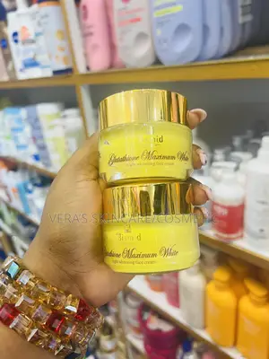 Bismid Glutathione Maximum White Face Cream