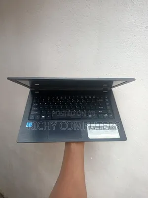Laptop Acer Aspire 1 4GB Intel Core i5 eMMC 60GB