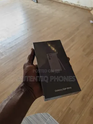 New Samsung Galaxy S24 Ultra 256 GB Black