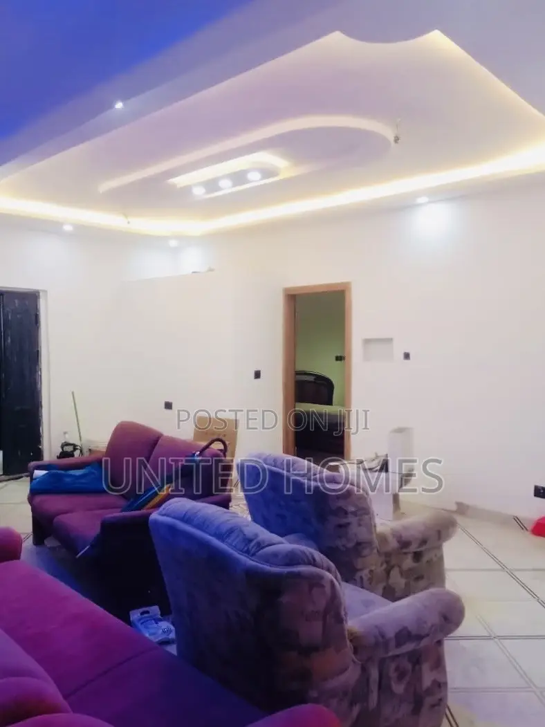 3bdrm Apartment in Lapaz for rent