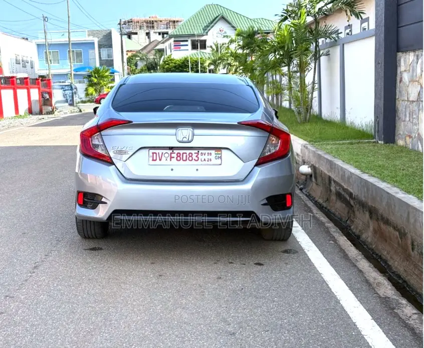 Honda Civic EX 4dr Sedan (2.0L 4cyl) 2017 Gray