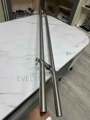 5ft Pull Handle With Locking System
