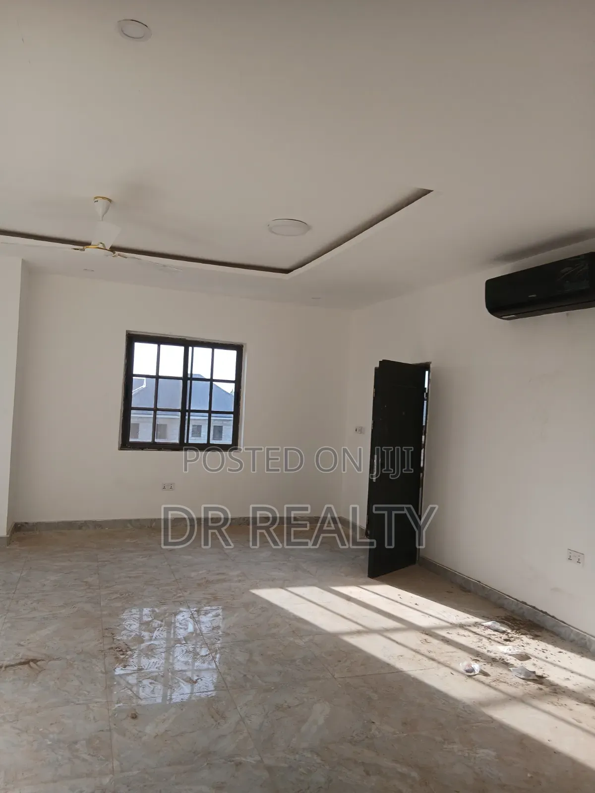 2bdrm Apartment in Savannah, Tema Metropolitan for rent