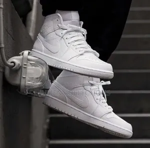 Jordan Retro 1 Long White