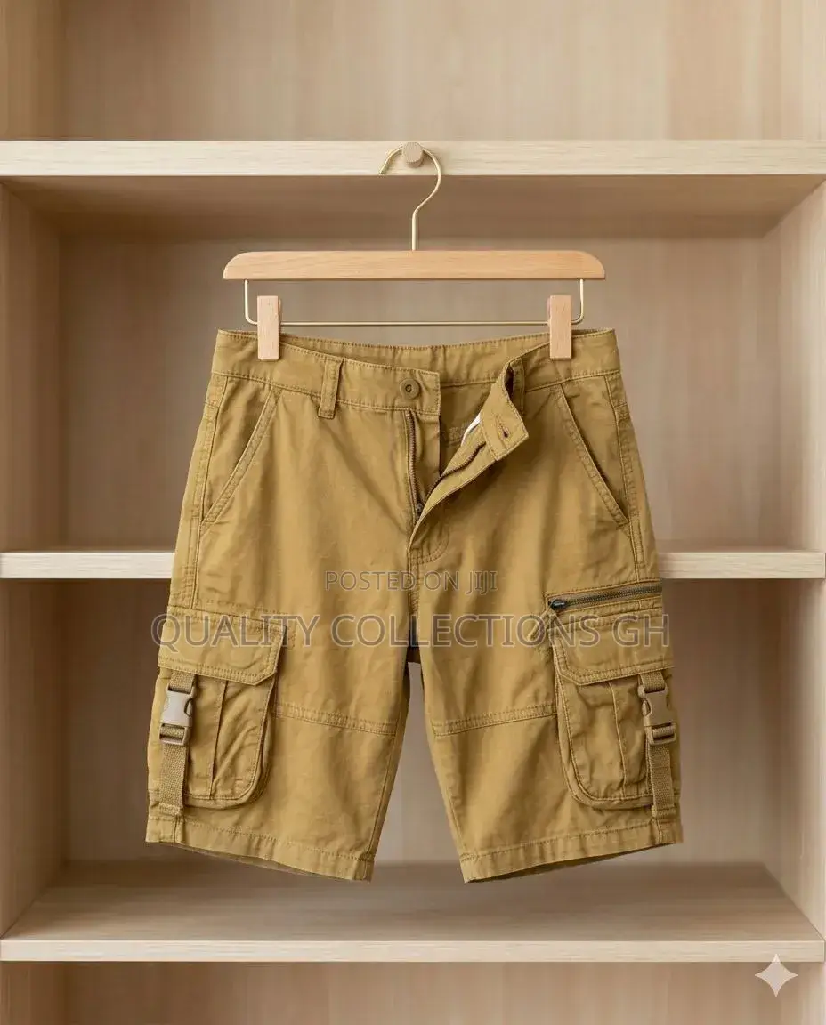 Khaki Side Pockets Shorts
