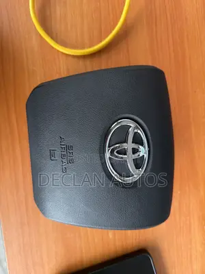 2016-2023 Toyota Tacoma Driver Steering Wheel Airbag