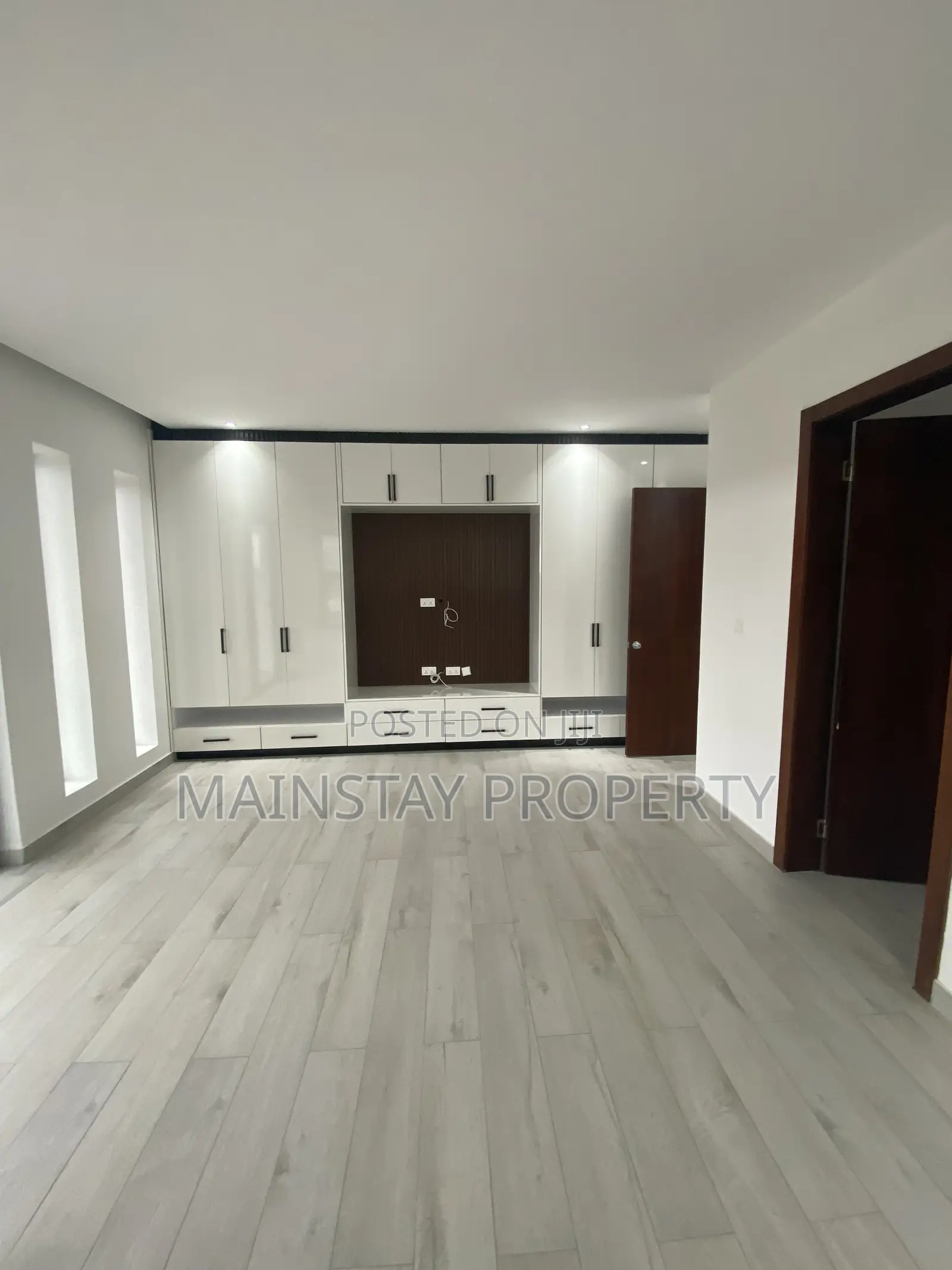 2bdrm House in Mainstay Estates, Spintex for sale