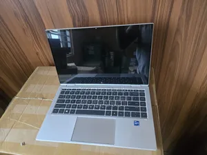 New Laptop HP EliteBook 1040 G8 16GB Intel Core i7 SSD 512GB