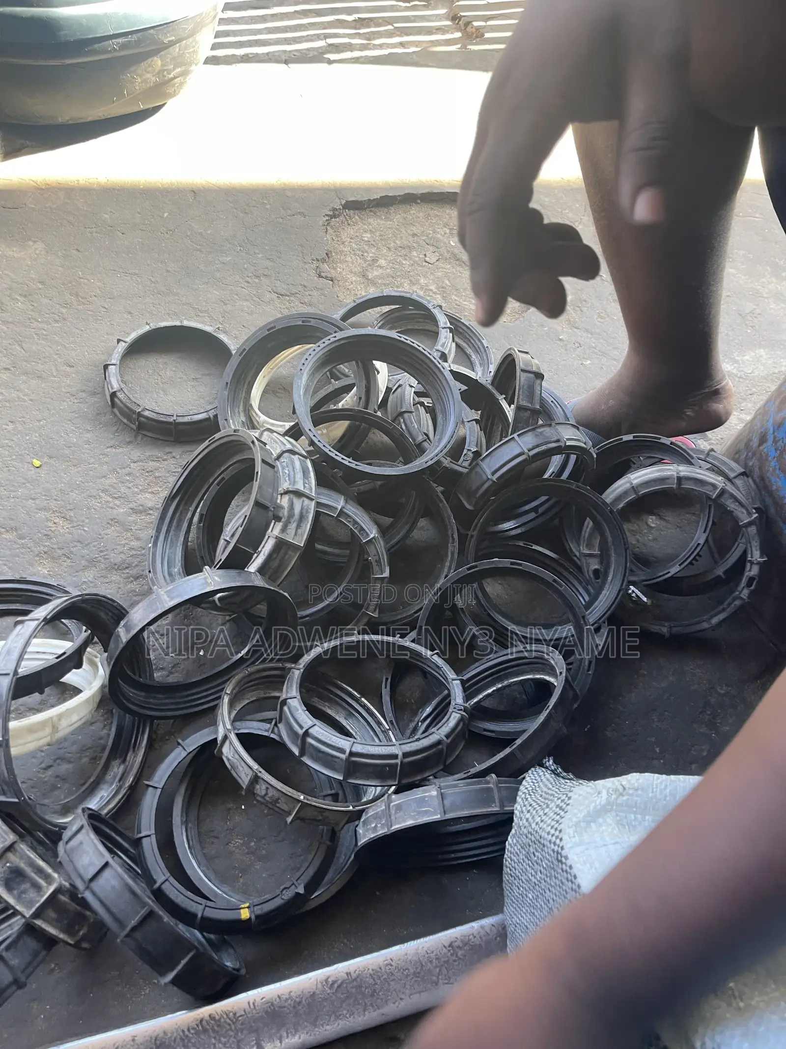 Used Fuel Pump Locking Rings