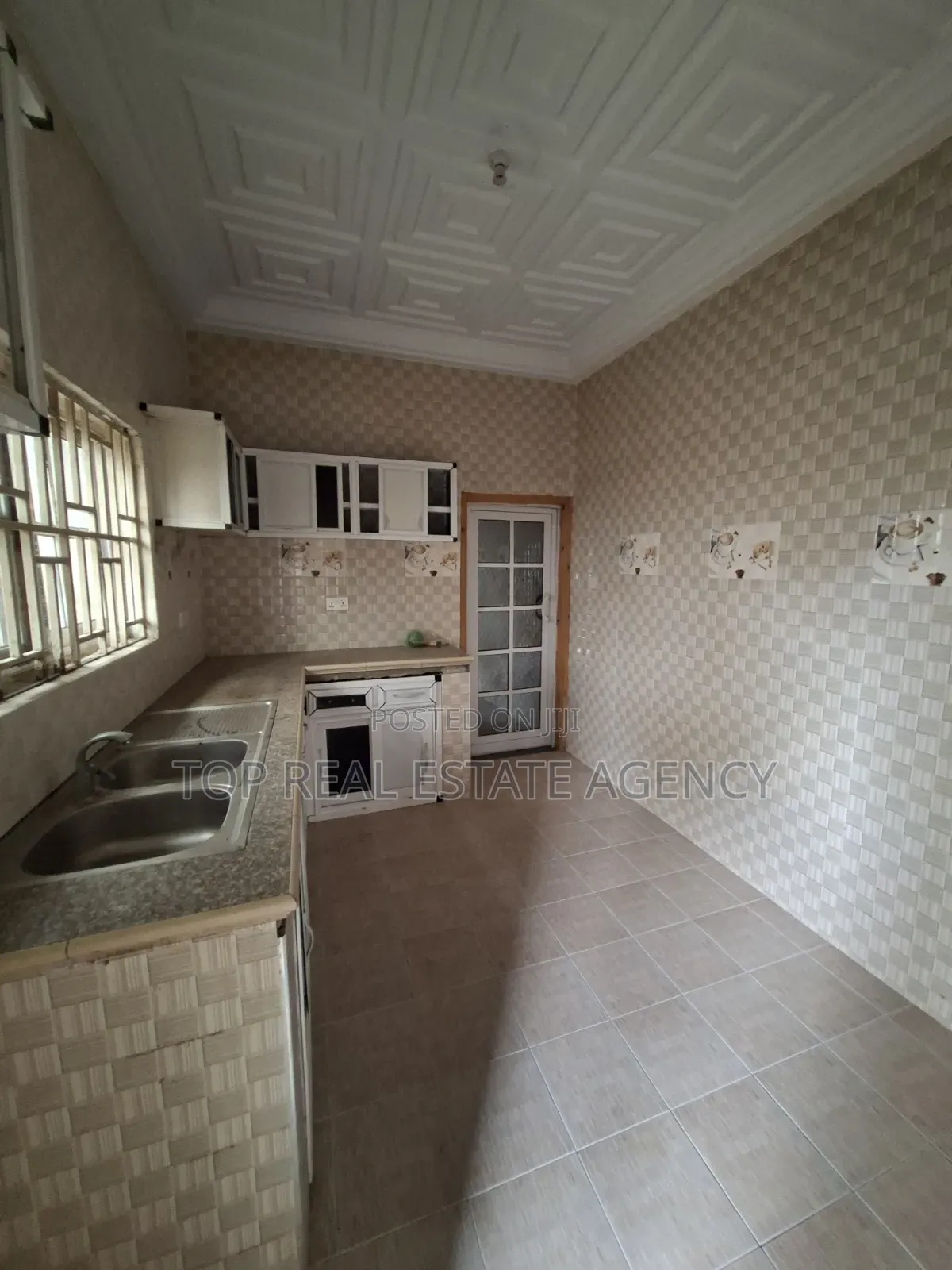 2bdrm House in Pillar 2, Ga East Municipal for rent