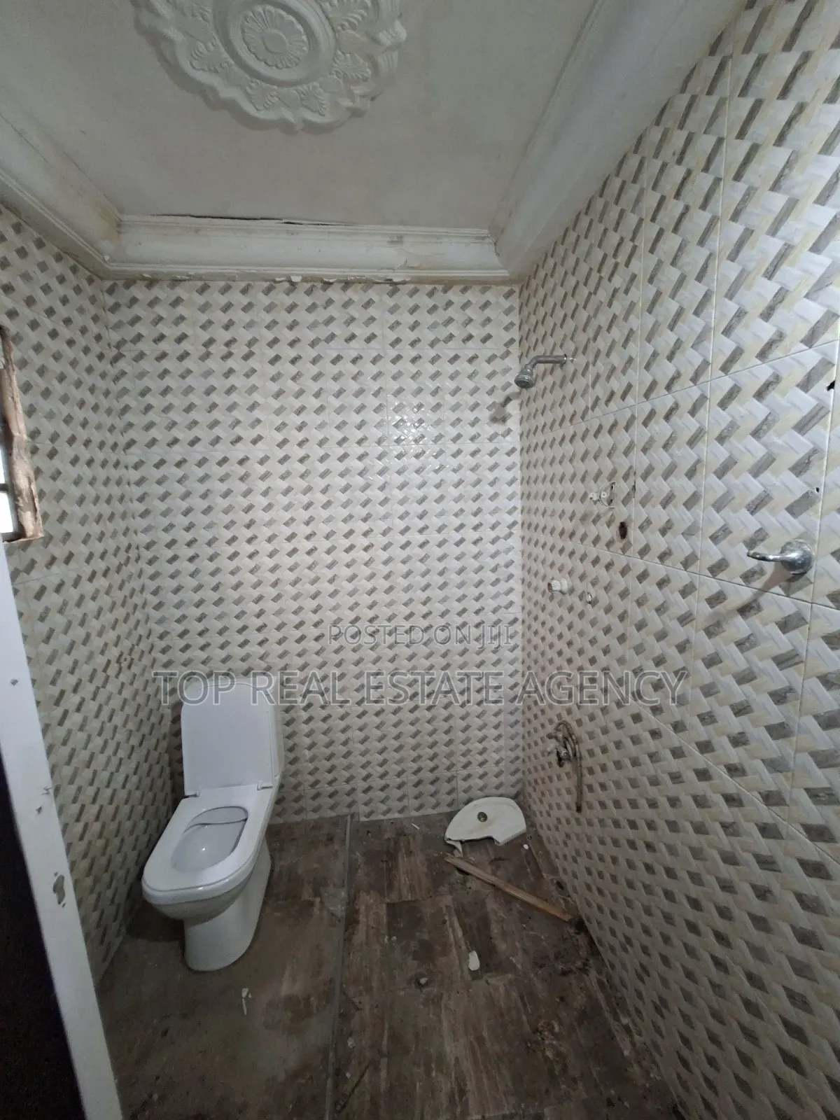 2bdrm House in Pillar 2, Ga East Municipal for rent