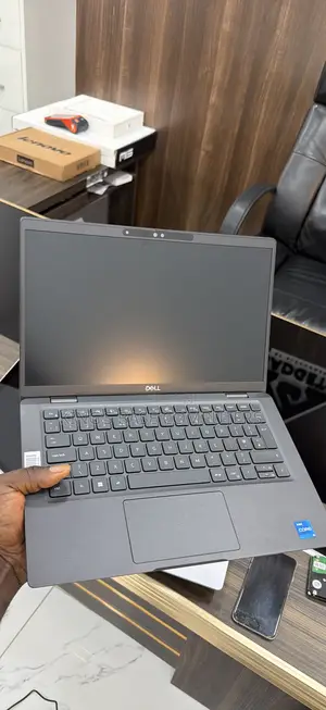 Laptop Dell Latitude 7320 16GB Intel Core i5 SSD 512GB