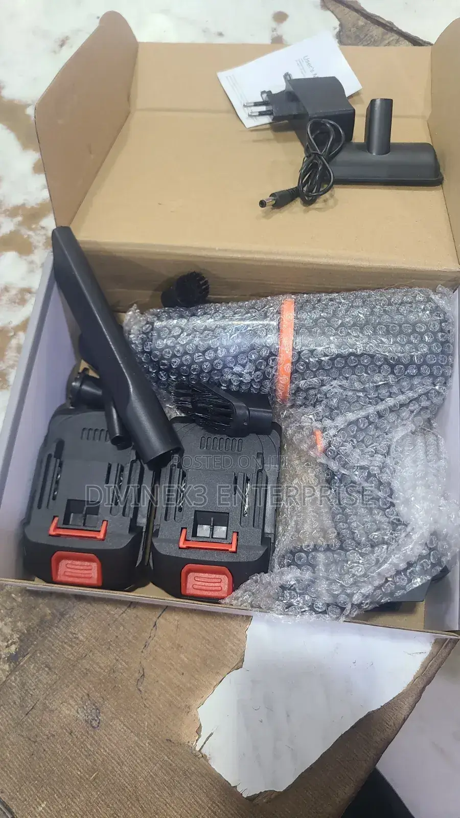 Powerful Cordless Handheld Vacuum Cleaner