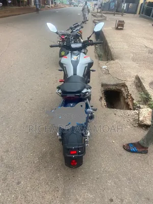 Yamaha 2018 Blue