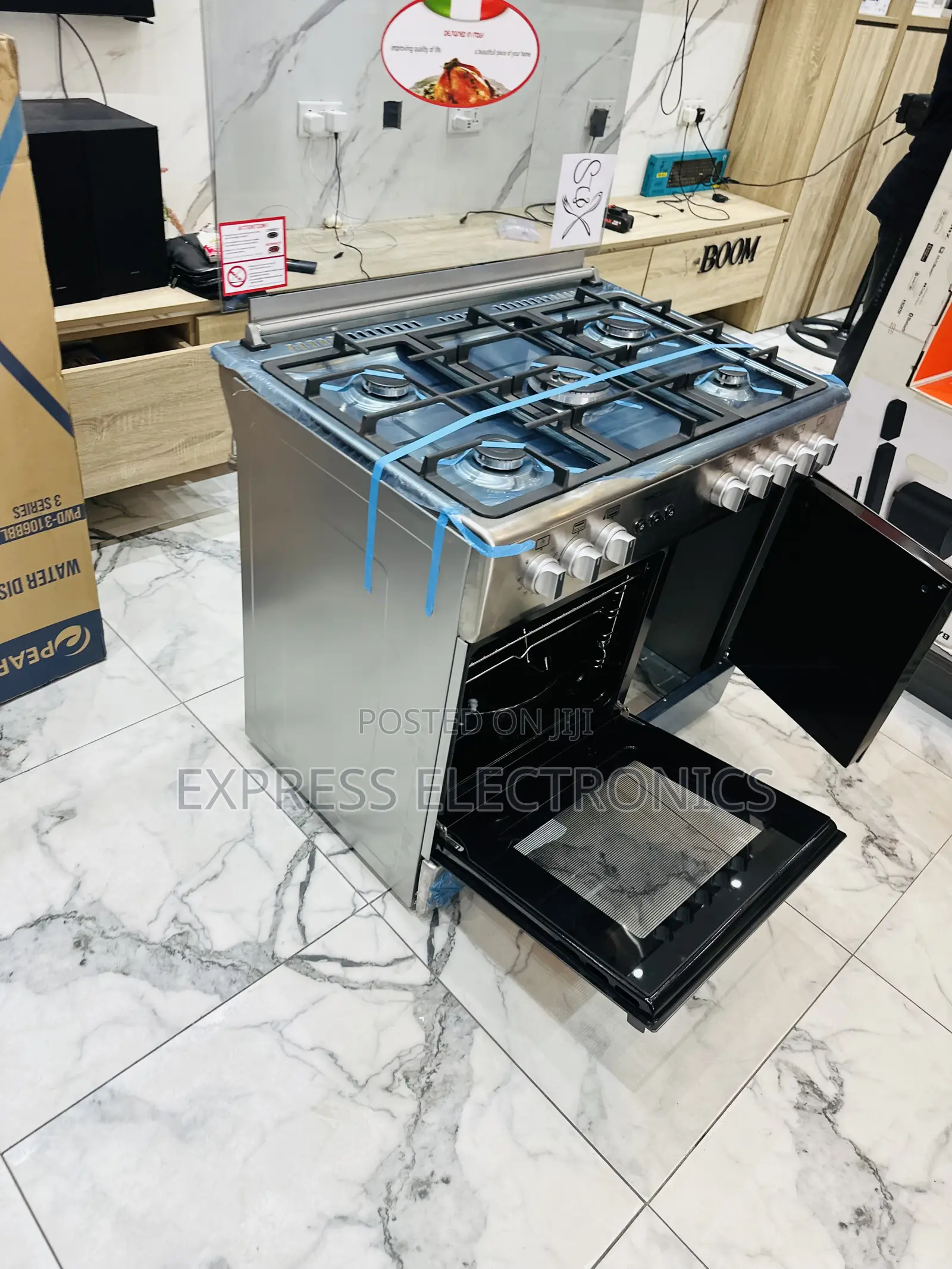 Limited Stock Gas Cooker Sliver Oven Rotisserie 5burner 60/90