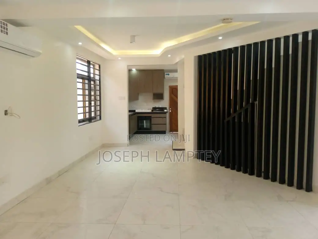 2bdrm House in Joseph Lamptey, Coffee Shop Area for rent