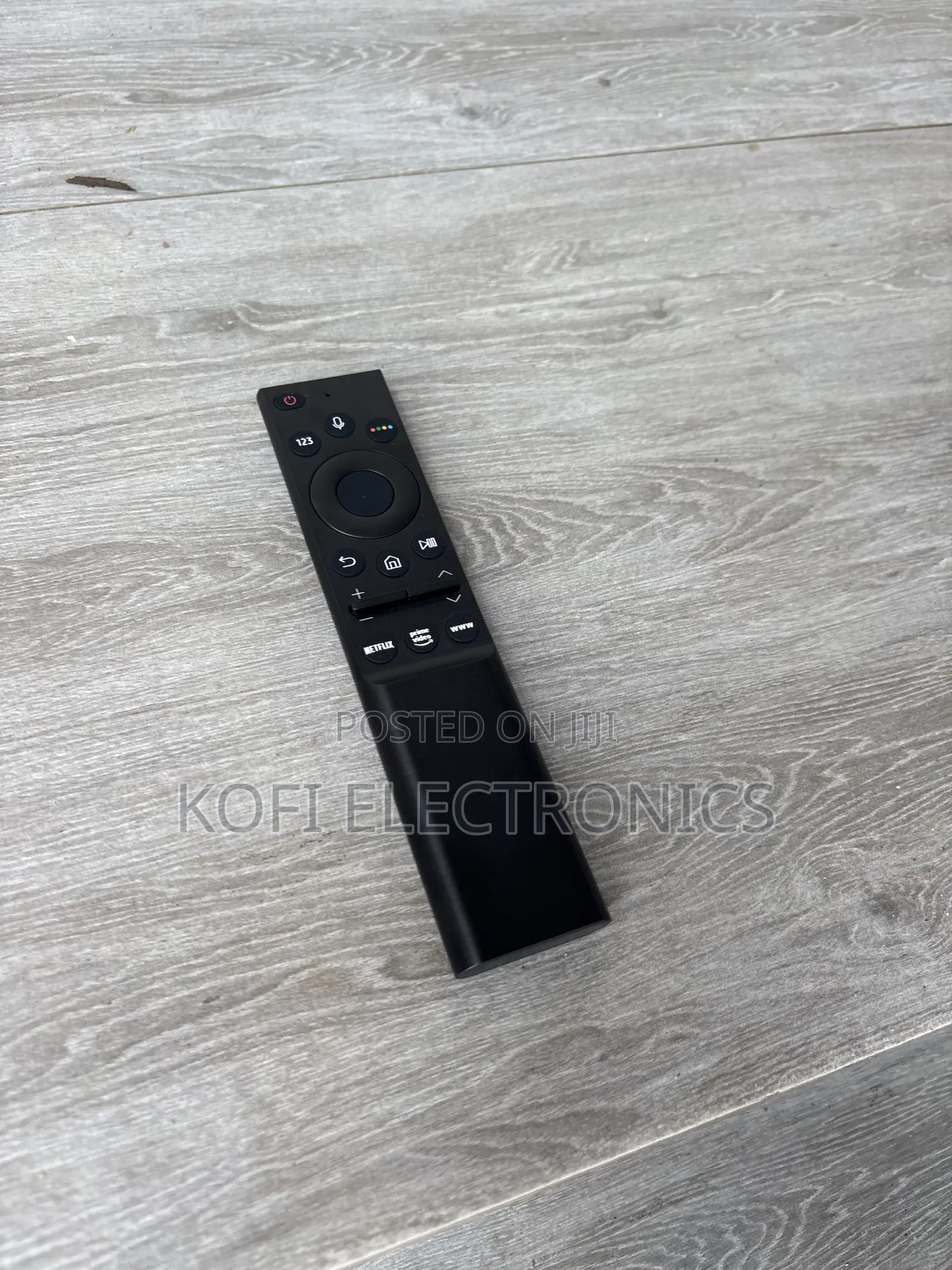 Slide Back Cover to Open the Battery Compartment Samsung Smart Remote