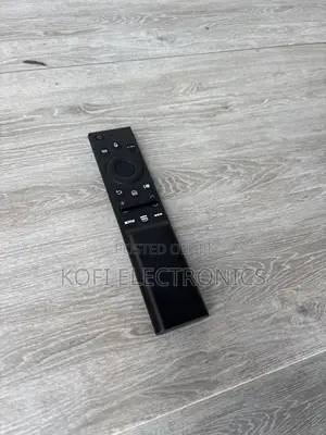 Slide Back Cover to Open the Battery Compartment Samsung Smart Remote