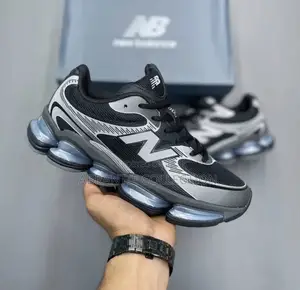 Black/Grey New Balance Absorb 2000