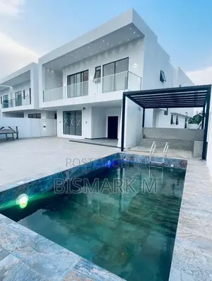 4bdrm House in School Junction, Ashaley Botwe for sale