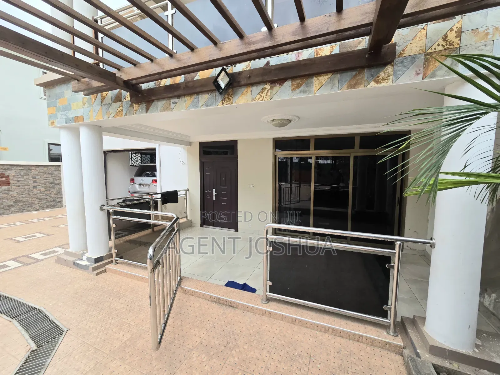 4bdrm House in East Airport, Spintex for rent
