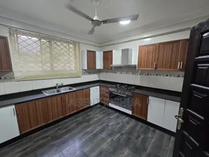 4bdrm House in East Airport, Spintex for rent
