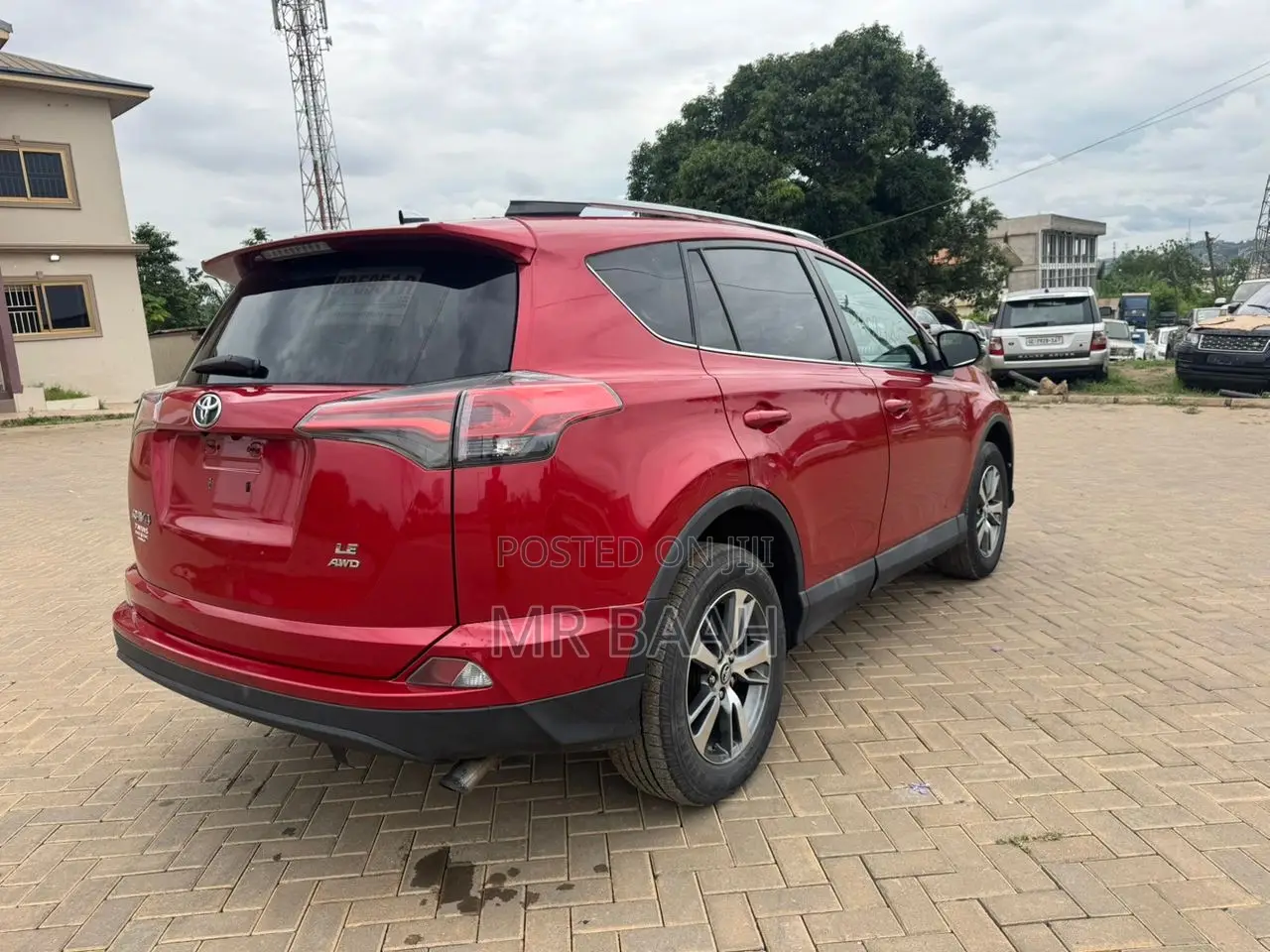 Toyota RAV4 LE AWD (2.5L 4cyl 6A) 2017 Red