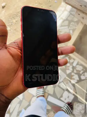 Apple iPhone 12 128 GB Red