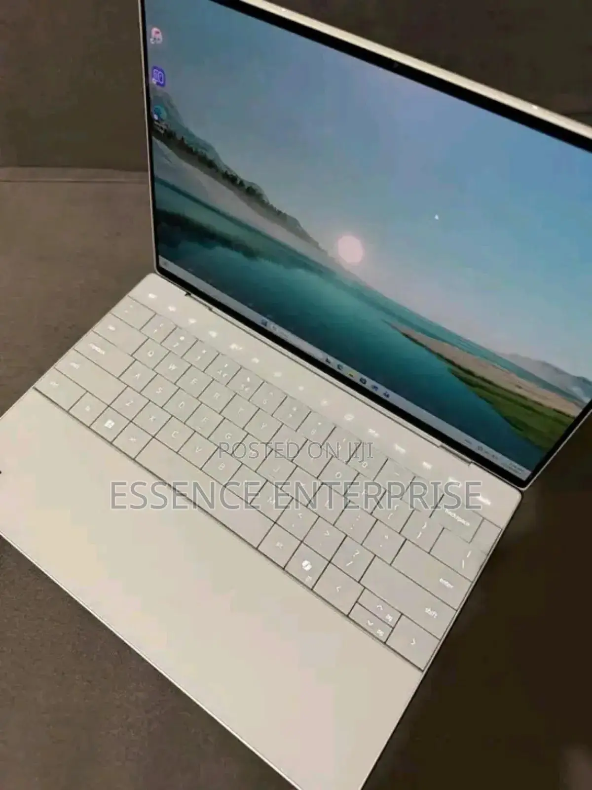 New Laptop Dell XPS 13 32GB Intel Core Ultra 7 SSD 1T