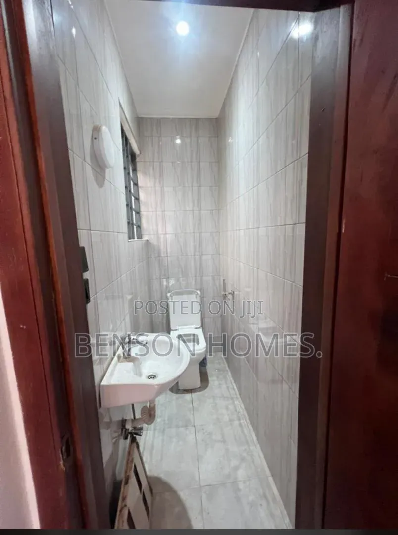 4bdrm Duplex in Lashibi for rent