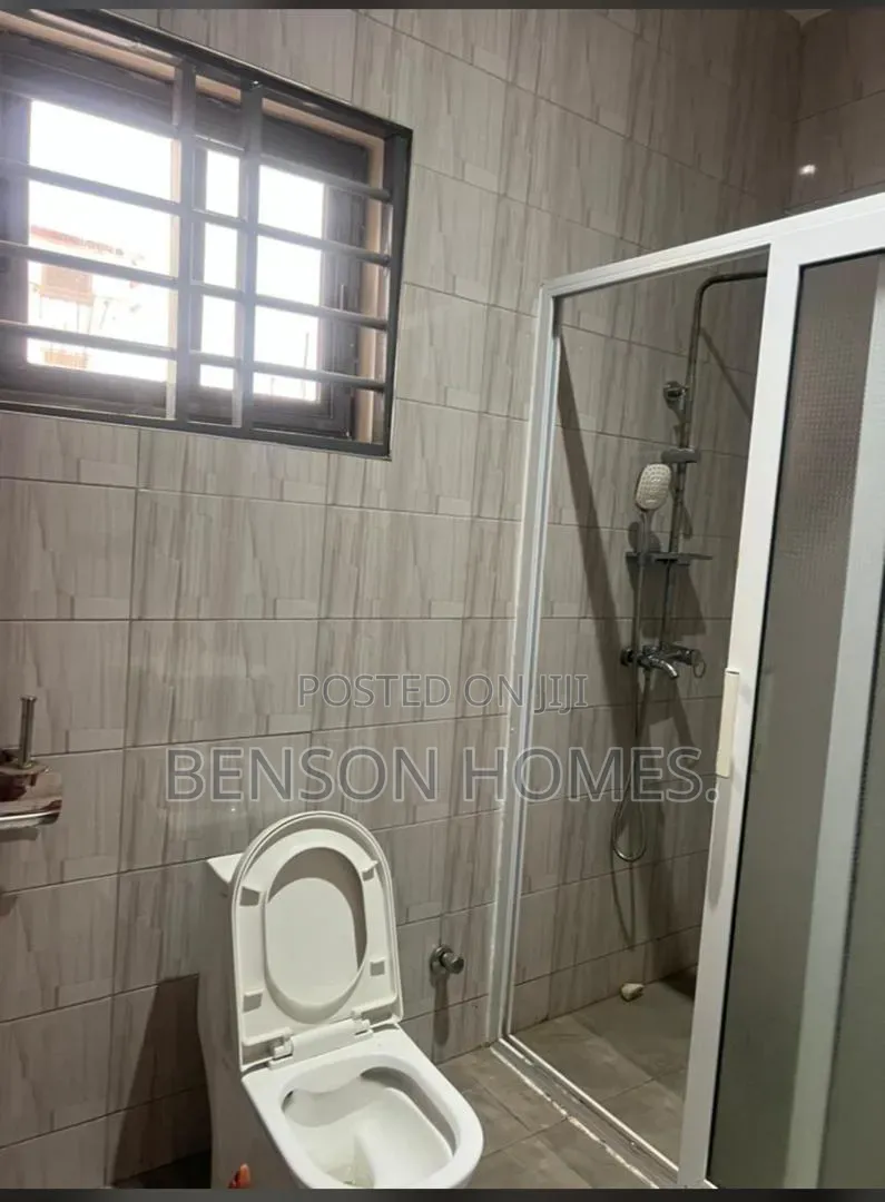 4bdrm Duplex in Lashibi for rent