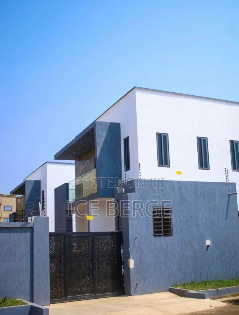 3bdrm Apartment in Sunshine Estate for rent