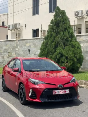 Toyota Corolla SE (1.8L 4cyl 2A) 2018 Red