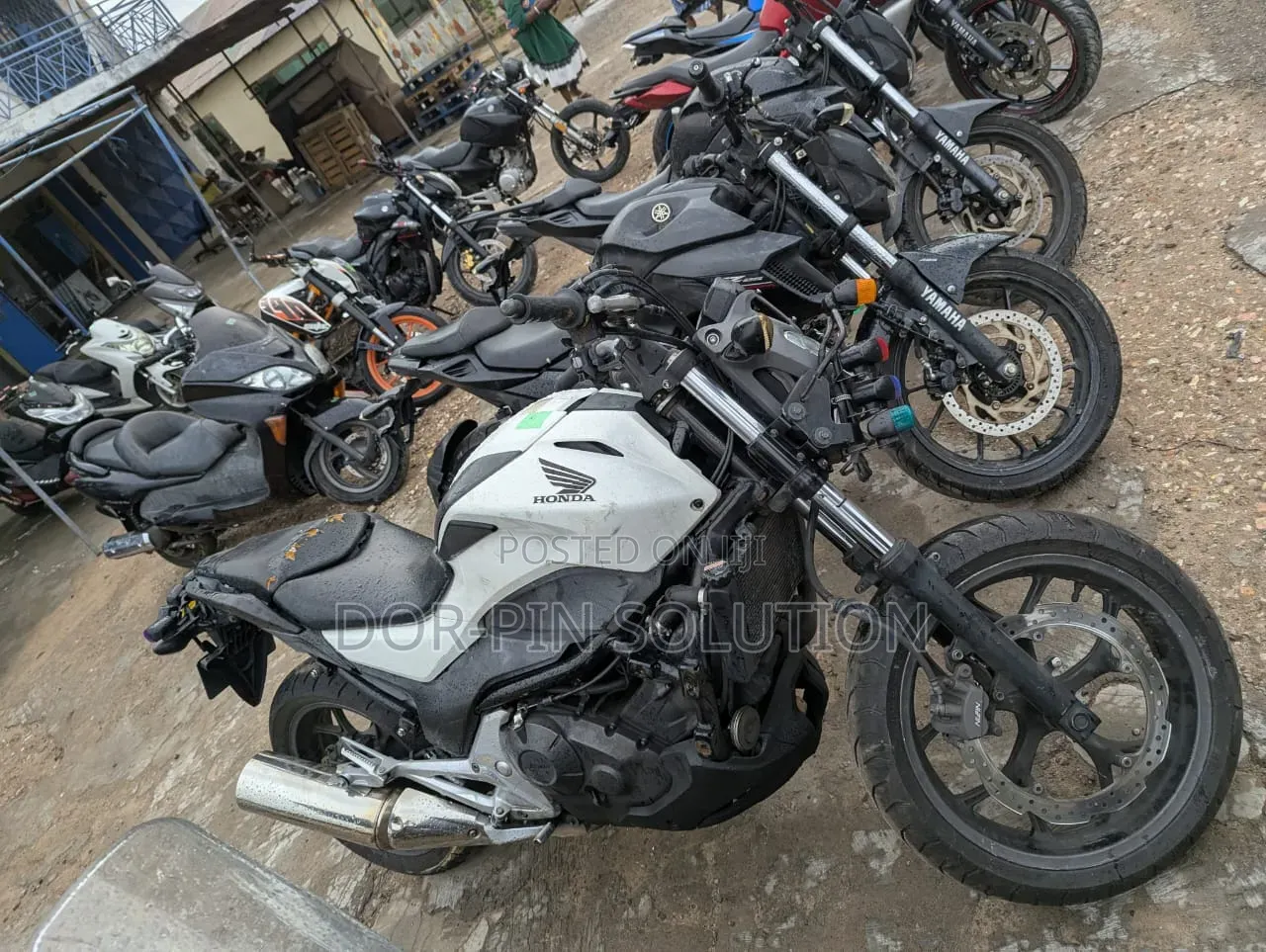 Honda VFR 700F 2016 White