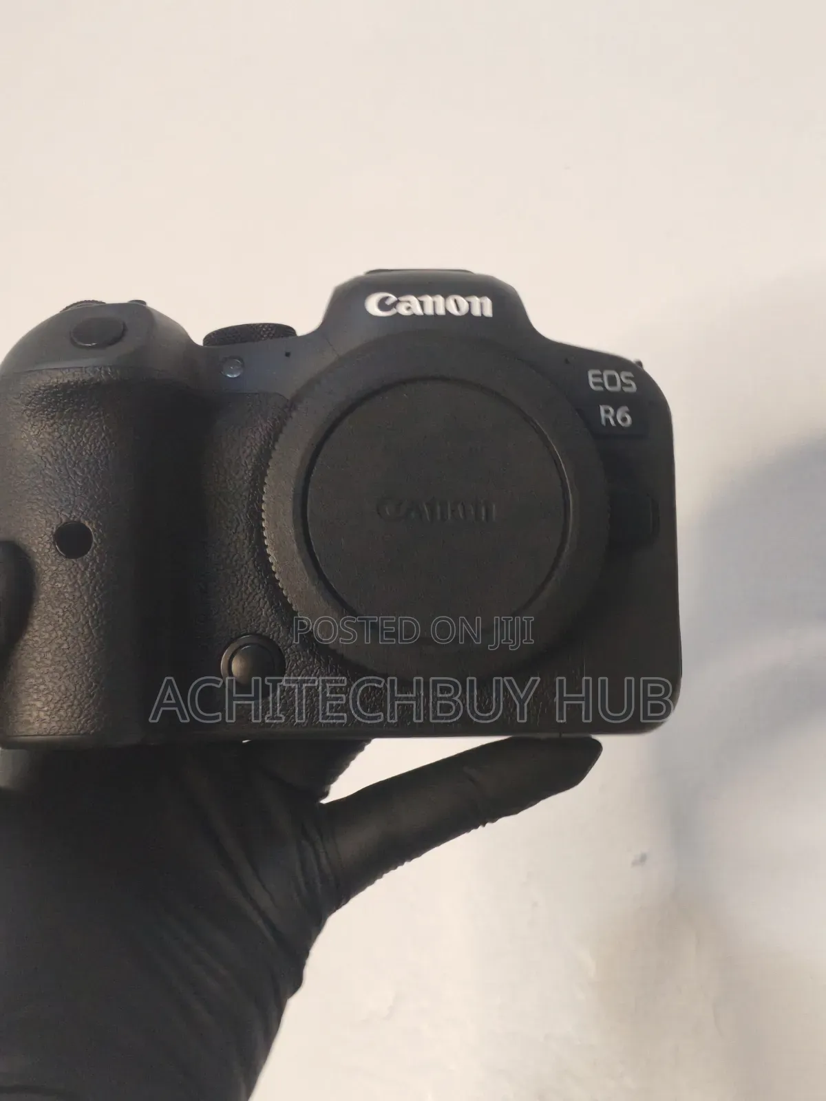 Canon Eos R6 – 98% Like New | Home Used | Full Set