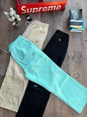 Nike Baggy Cotton Jogger / Sweatpants