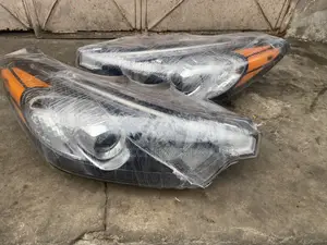 Kia Forte 2014 Headlight