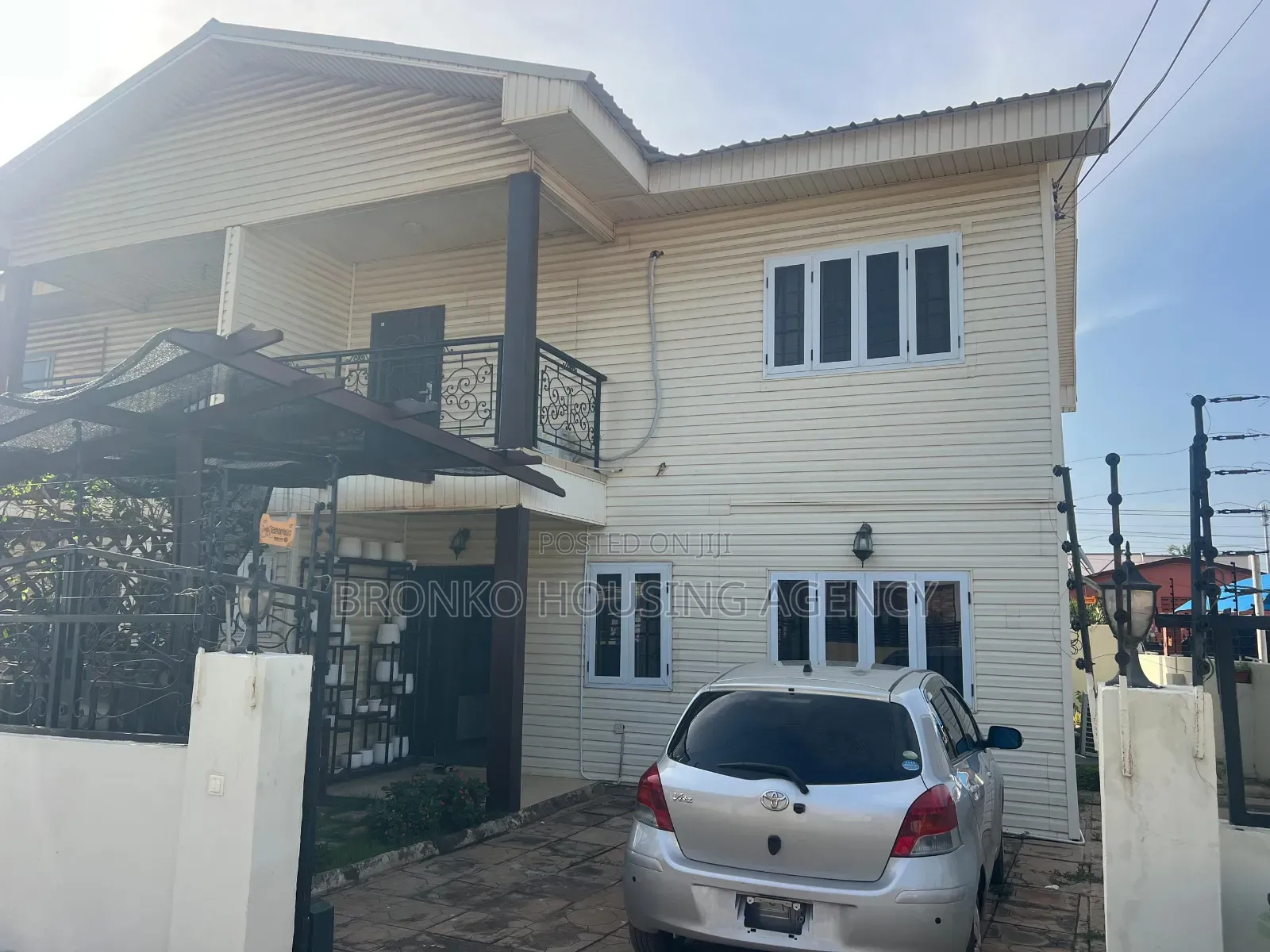 Furnished 3bdrm Townhouse / Terrace in Bronko Housing, Coca Cola