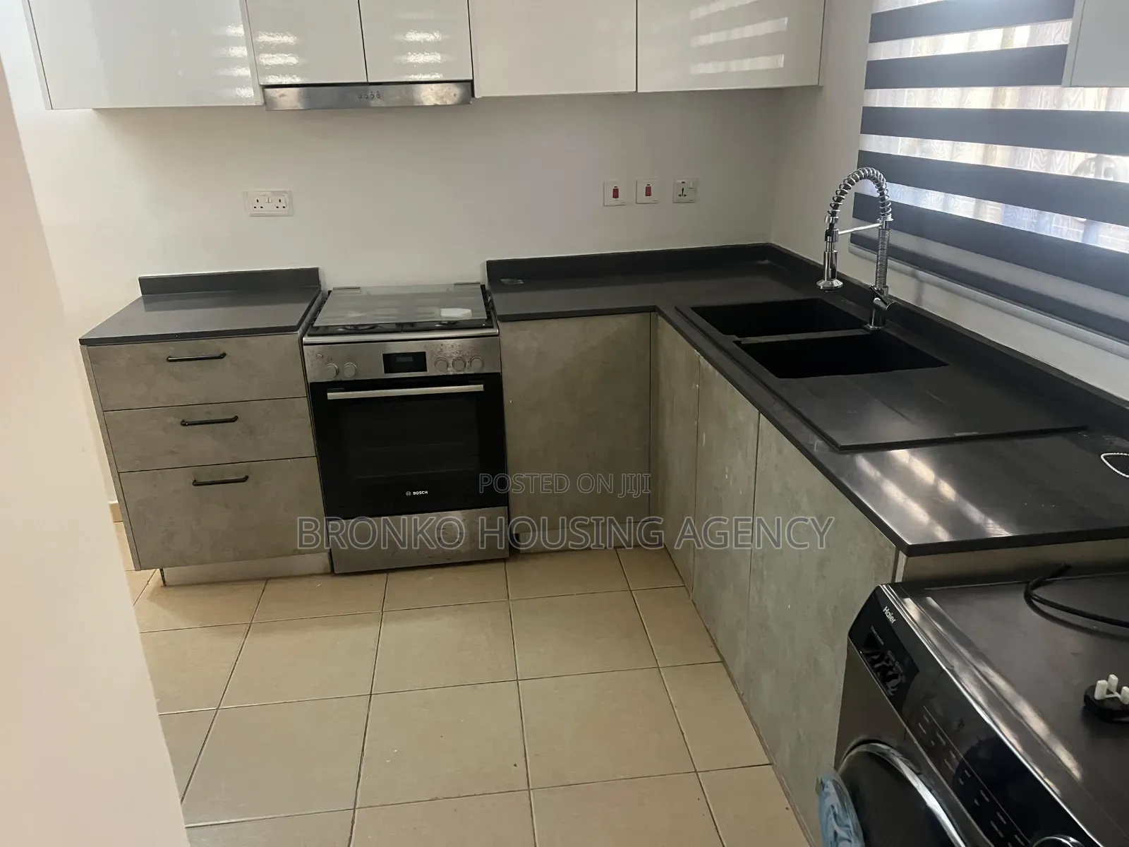 Furnished 3bdrm Townhouse / Terrace in Bronko Housing, Coca Cola