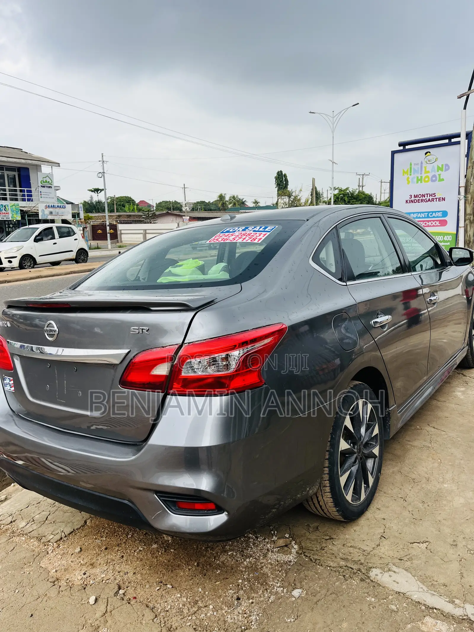 Nissan Sentra SR 2016 Gray