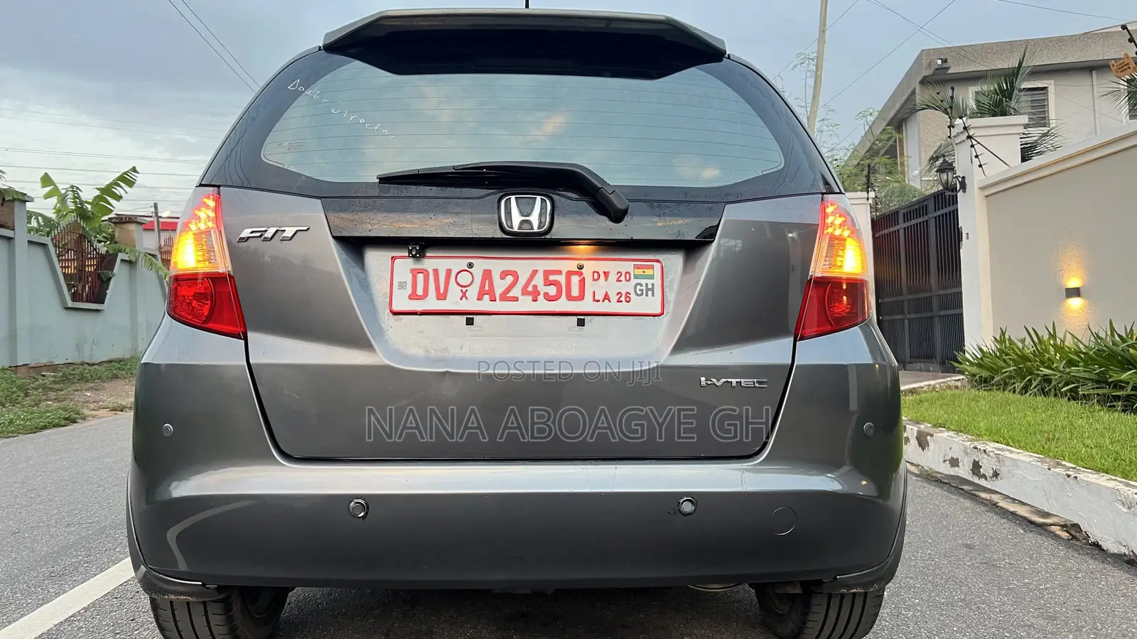 Honda Fit Automatic 2011 Gray